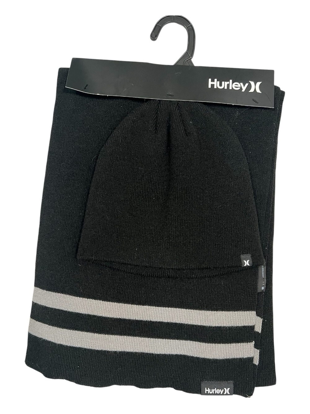 Hurley New York Beanie & Scarf Set NWT